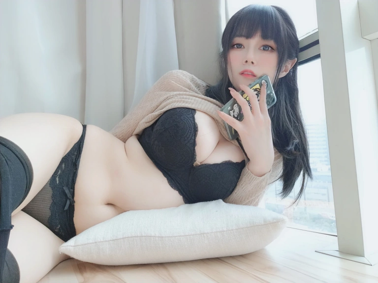 白银81《自撮り Vol.55 最终幻想》写真图集 131P+5V｜在线预览与图包下载