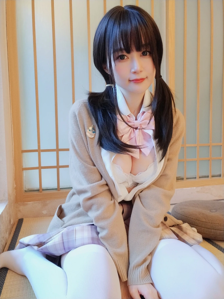 白银81《女汤浴池 下》写真图集 68P+5V｜在线预览与图包下载