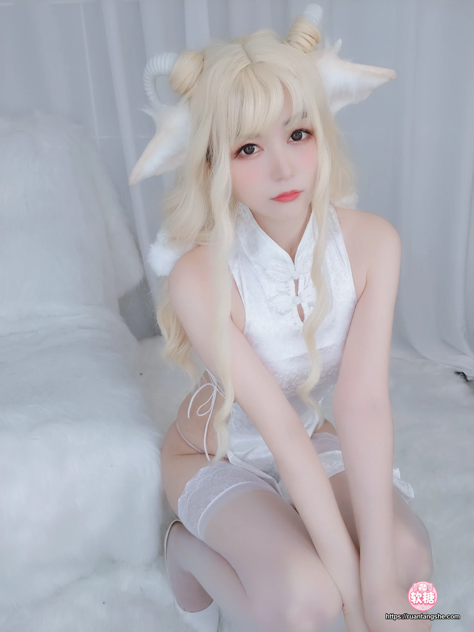 白银81 白银81 NO.063 - 小白羊 旗袍