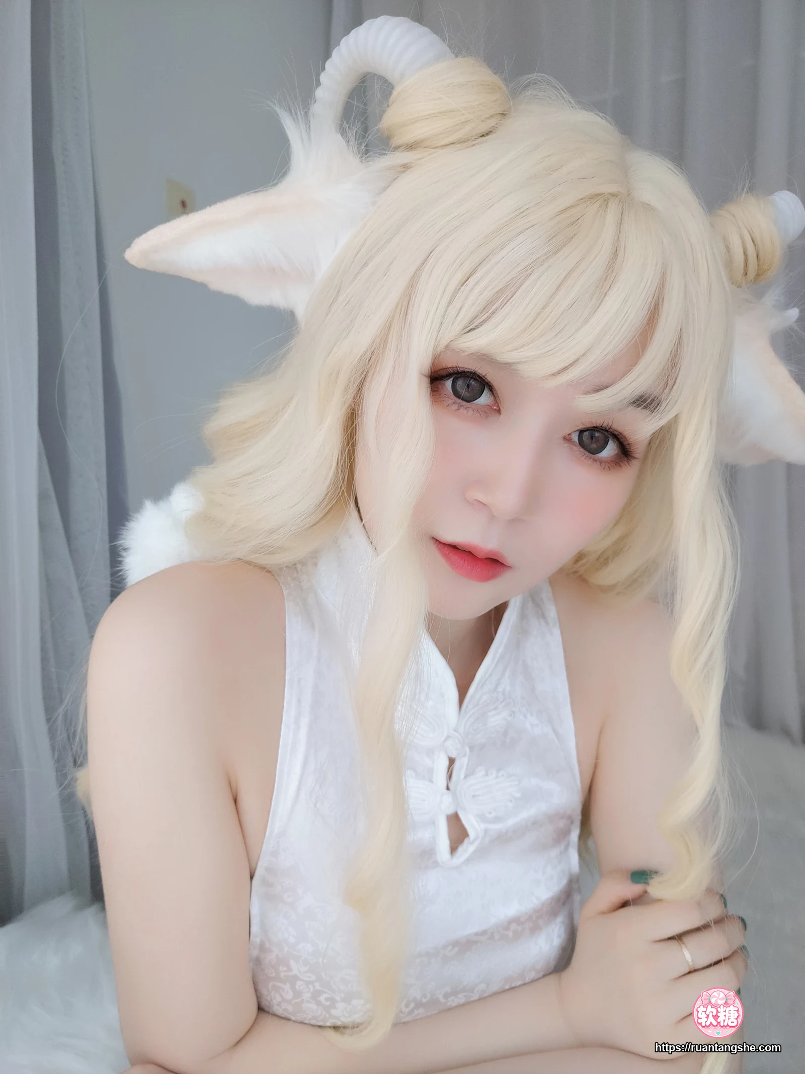 白银81 白银81 NO.063 - 小白羊 旗袍