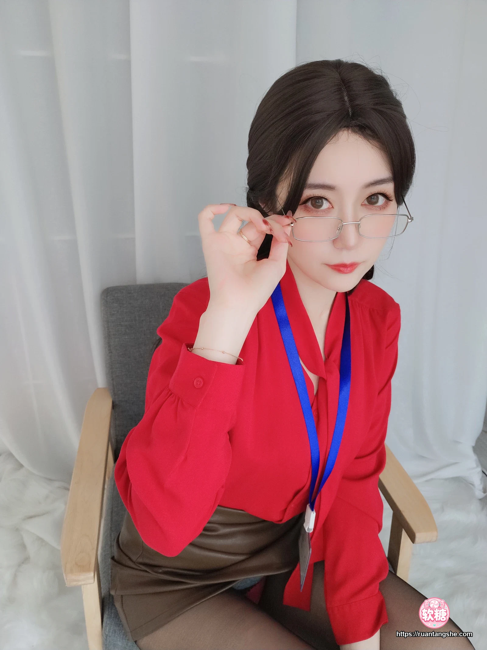 白银81 白银81 NO.068 - 新上任上司