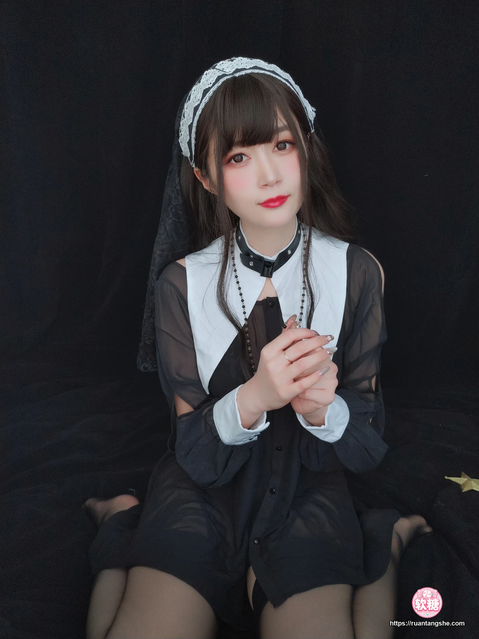 白银81 白银81 NO.071 - 蕾丝修女