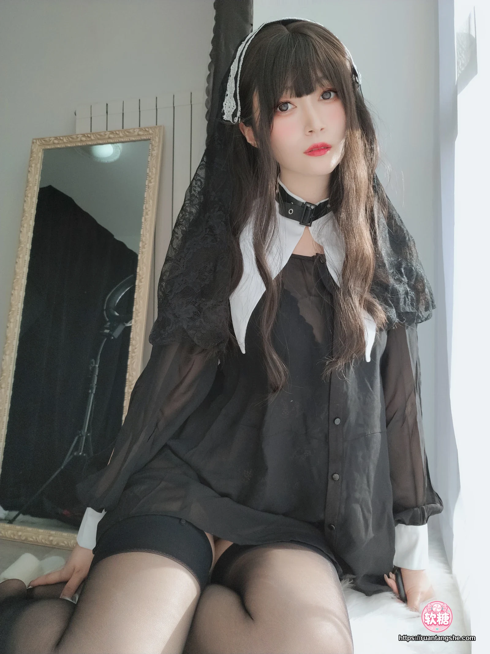 白银81 白银81 NO.071 - 蕾丝修女