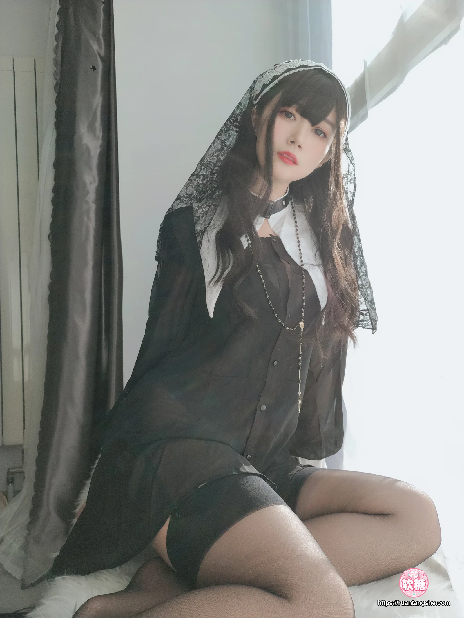白银81 白银81 NO.071 - 蕾丝修女