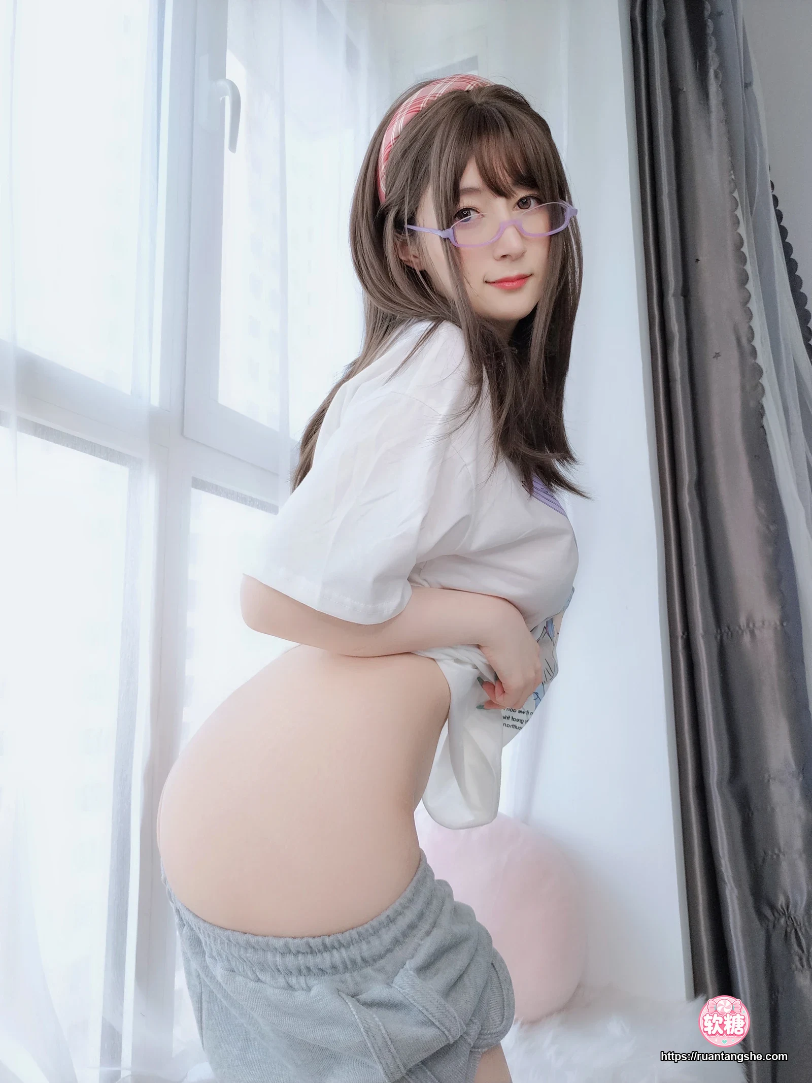 白银81 白银81 NO.075 - 宅家女友