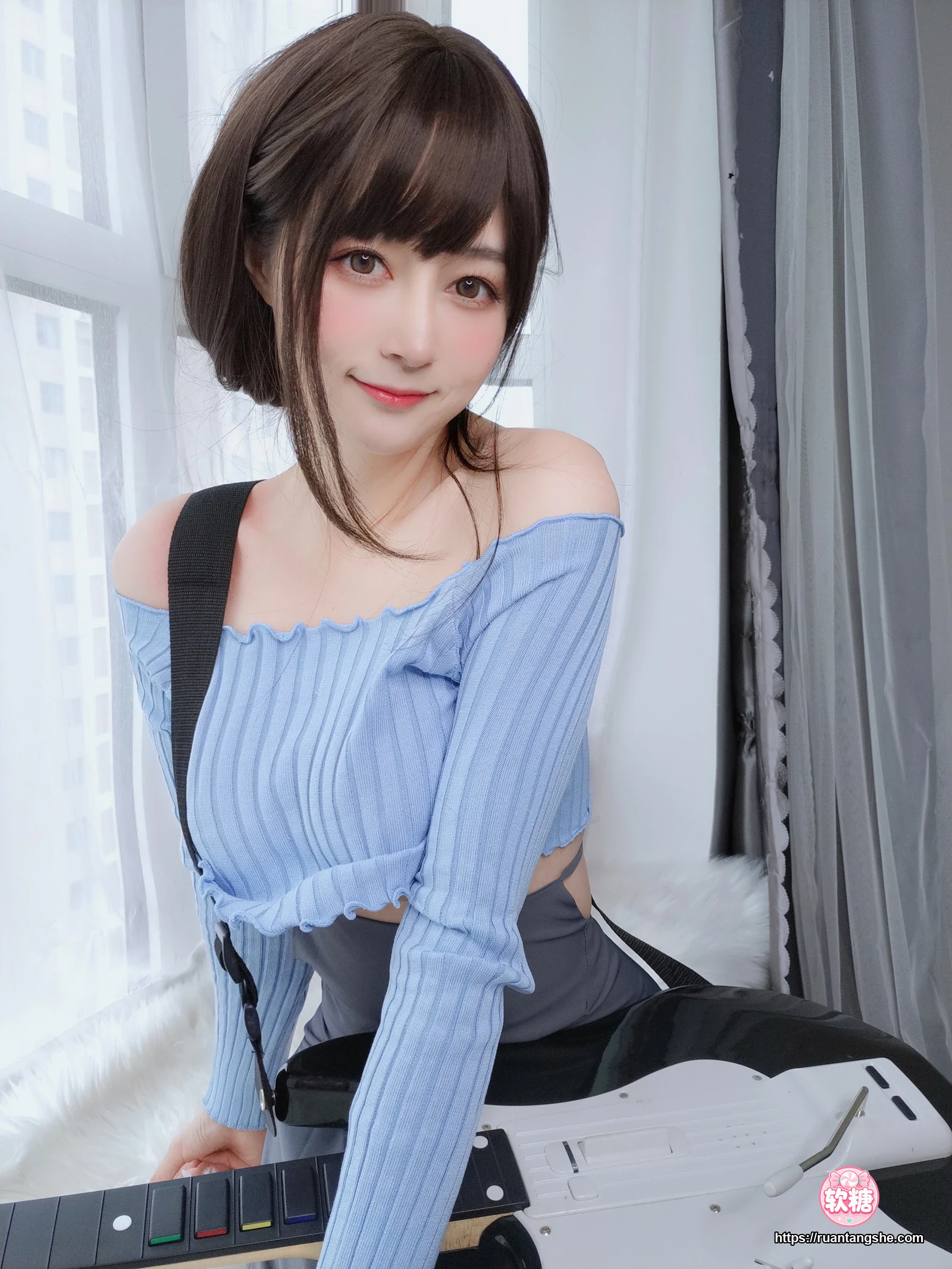 白银81 白银81 NO.079 - 自撮りVol.59 吉他妹妹