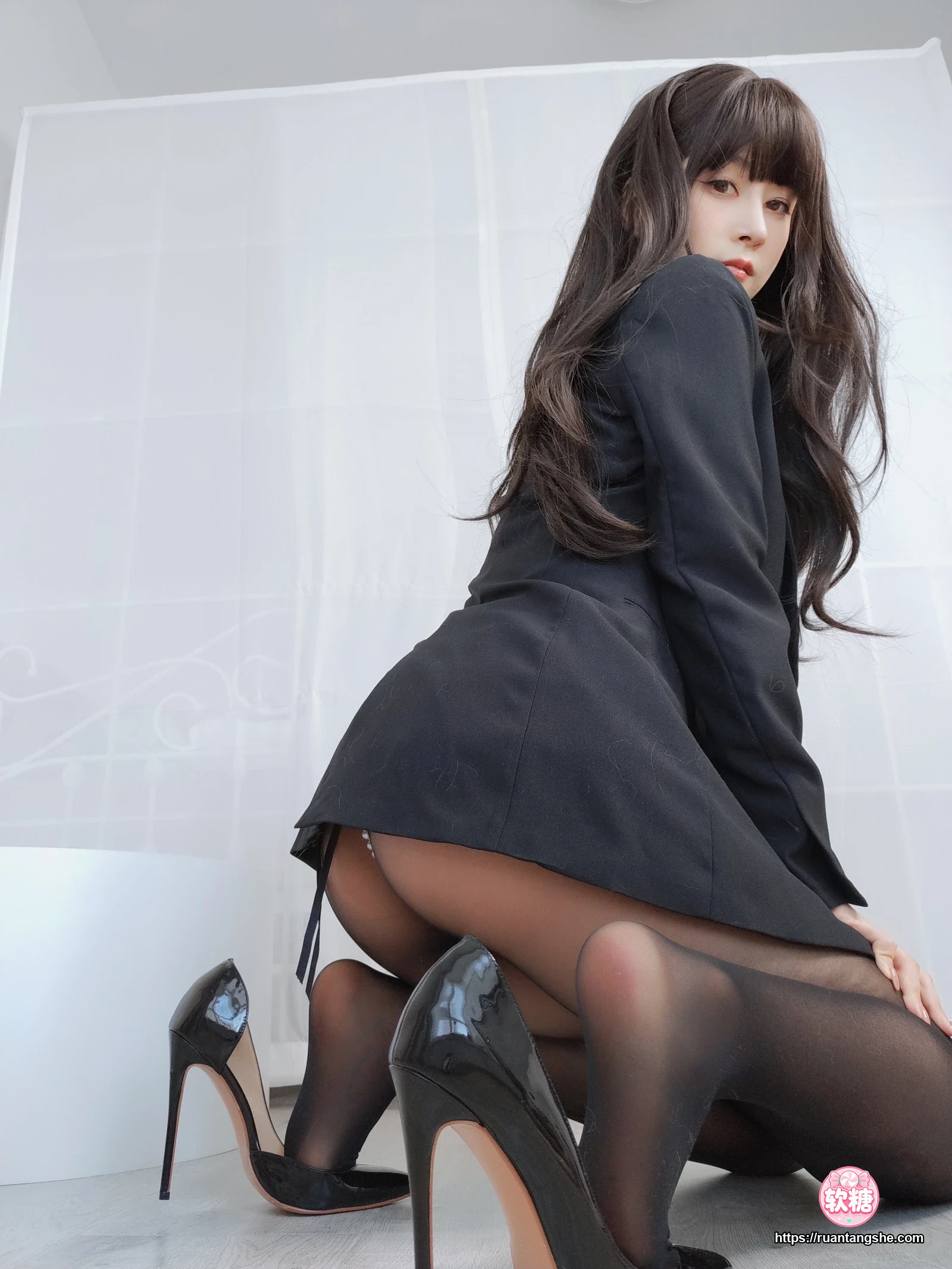 白银81 白银81 NO.087 - 自撮り Vol.62 (動画入り) 黑丝OL