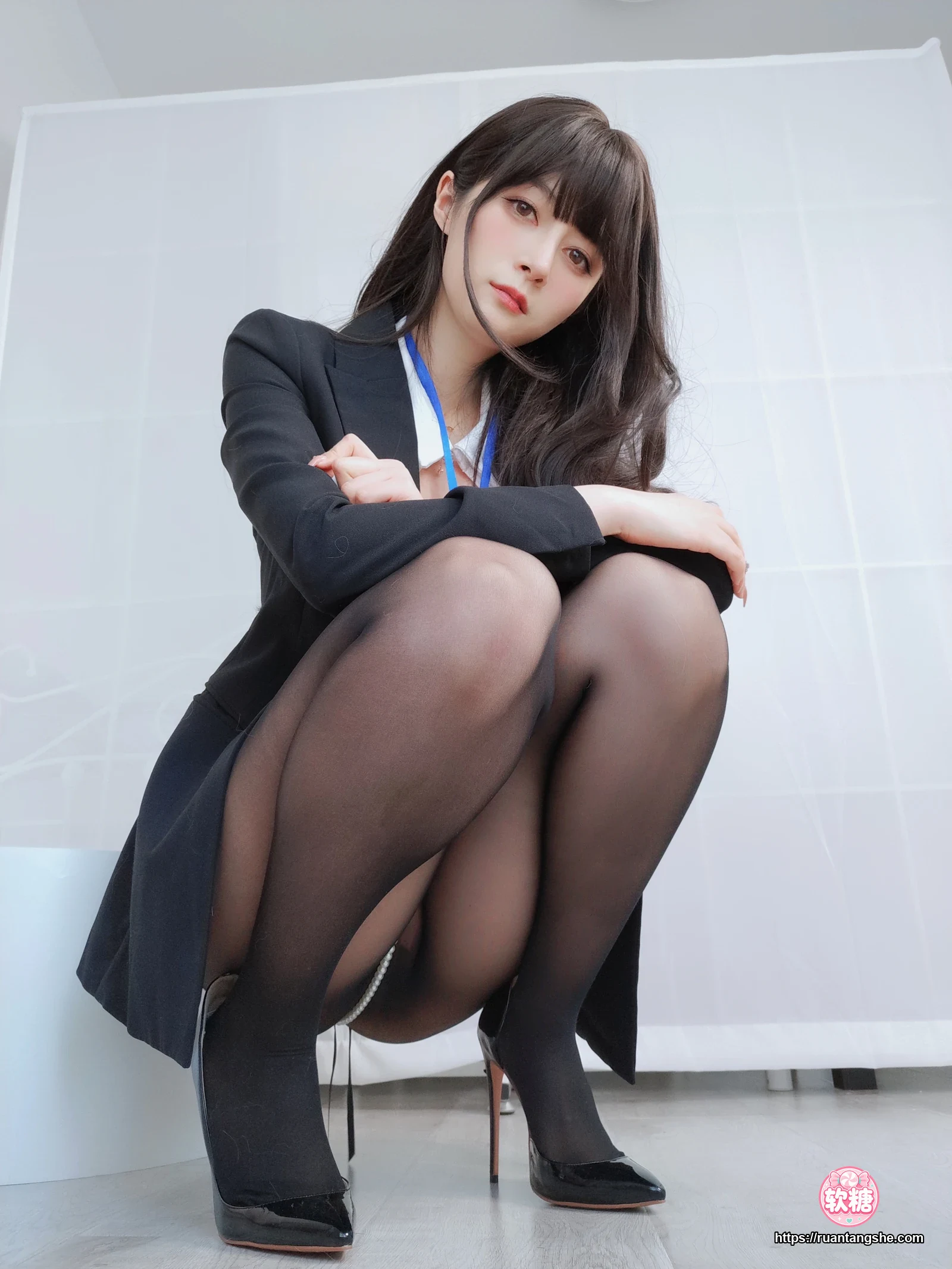 白银81 白银81 NO.087 - 自撮り Vol.62 (動画入り) 黑丝OL