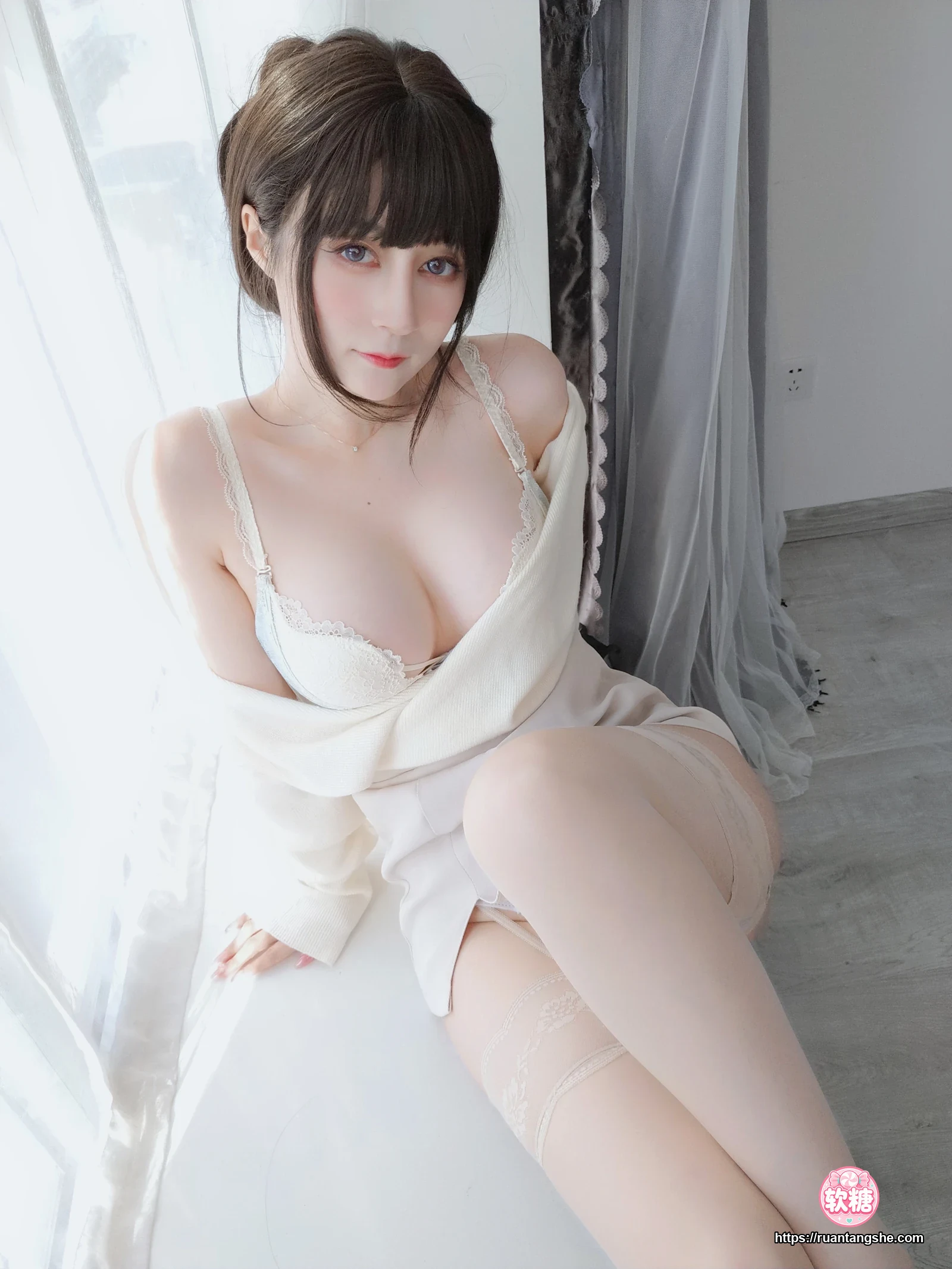 白银81 白银81 NO.090 - 2022.01月会员合集 (全17期)