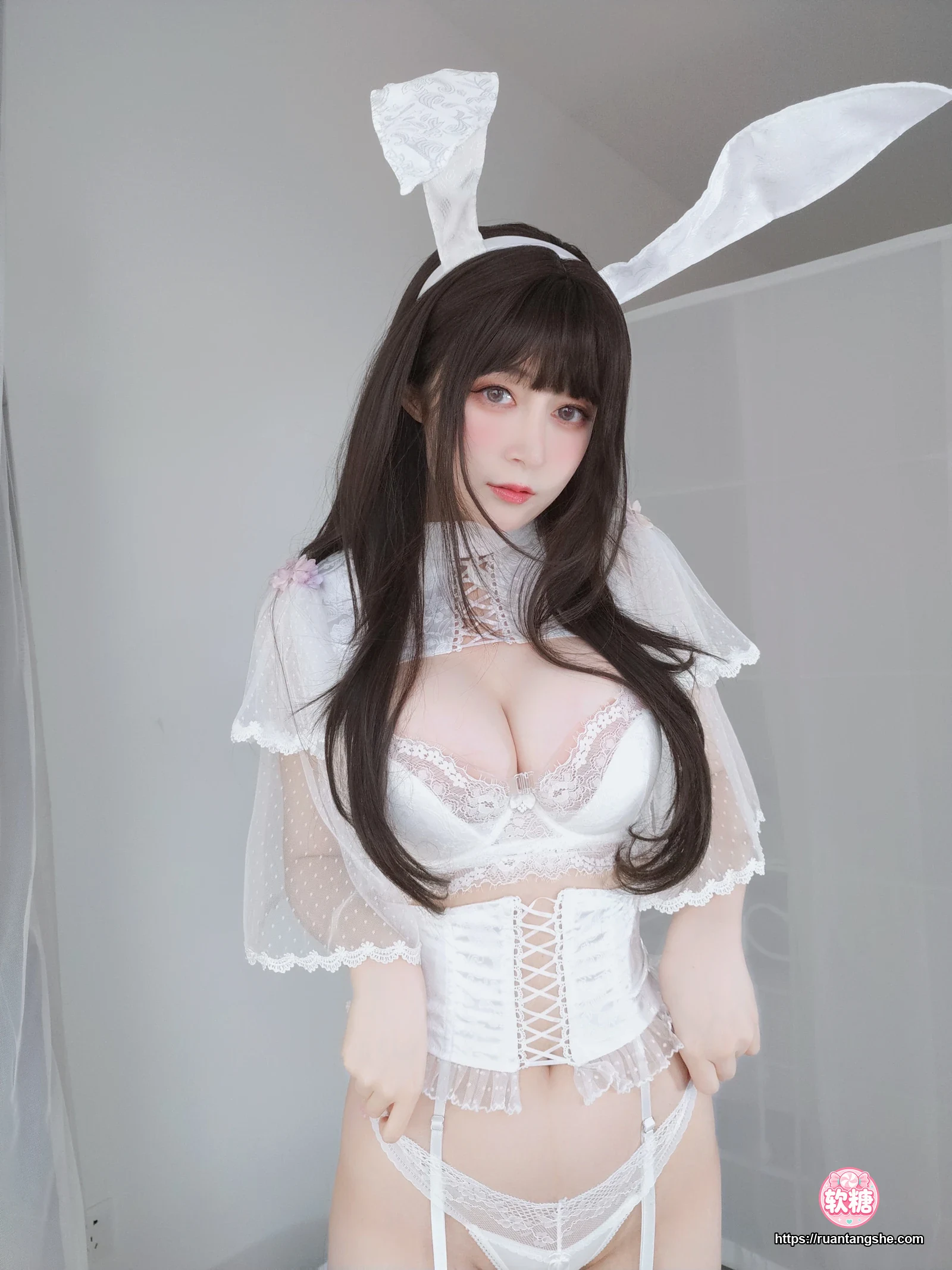白银81 白银81 NO.090 - 2022.01月会员合集 (全17期)