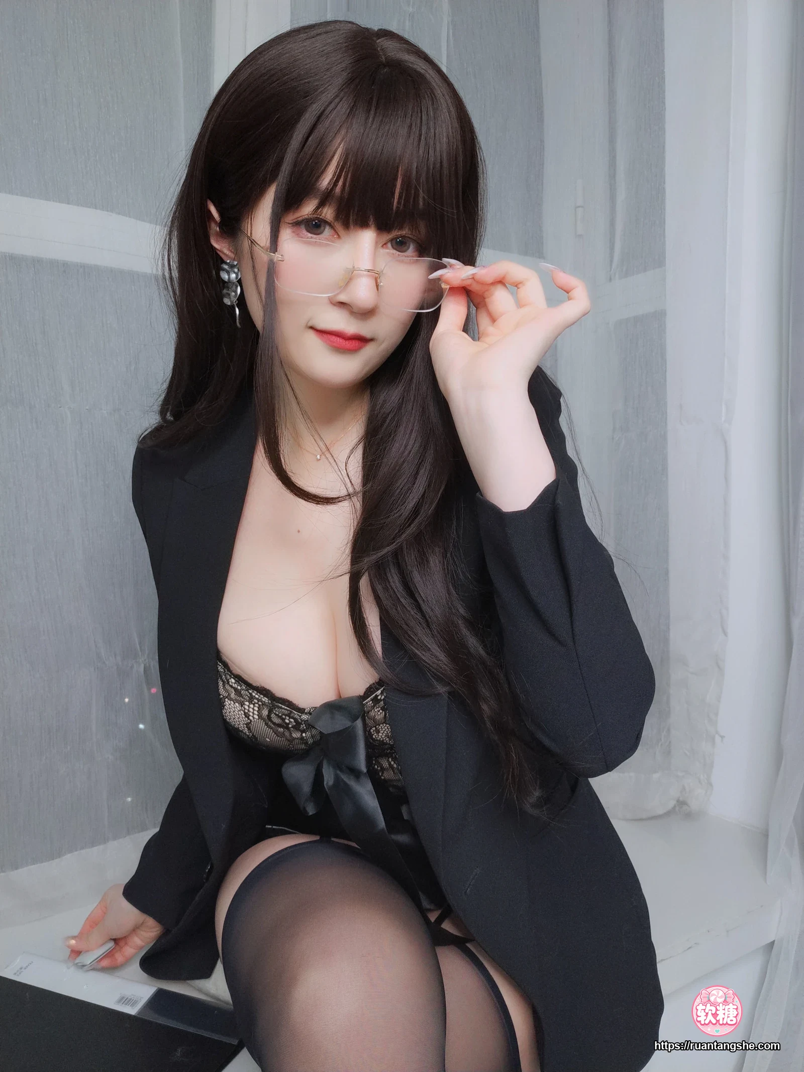 白银81 白银81 NO.101 - 2022.08月会员合集 (全26期)