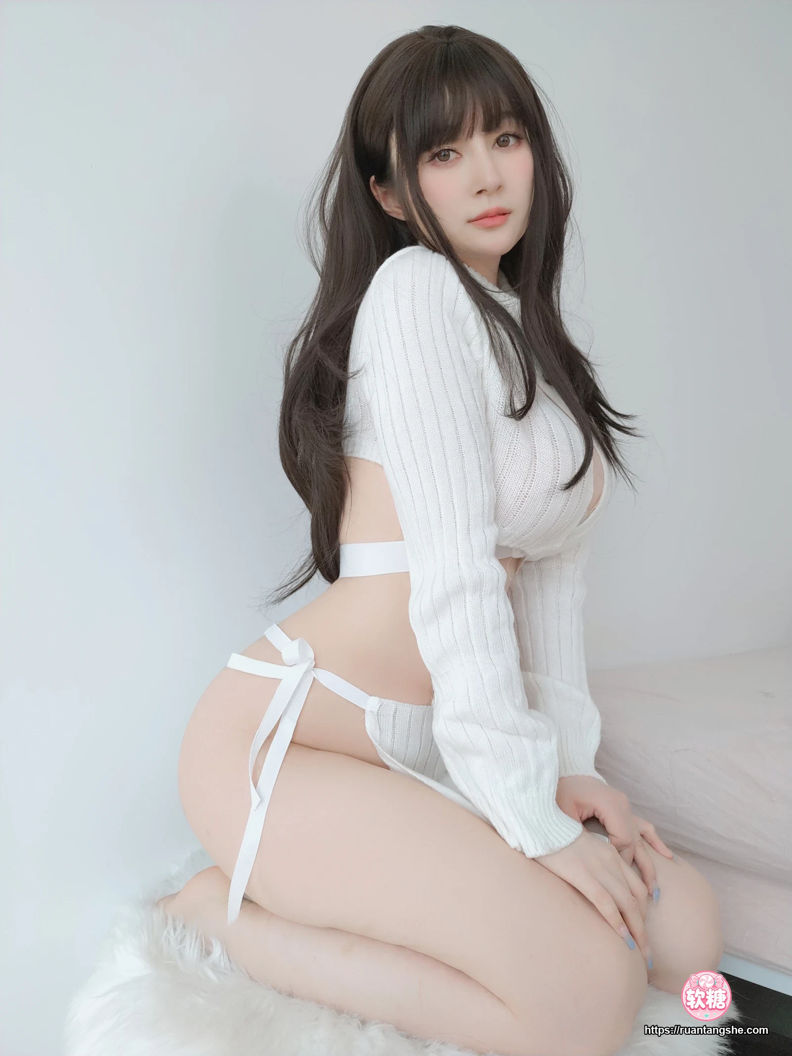 白银81 白银81 NO.106 - Fantia 2023年07月会员合集(4期)