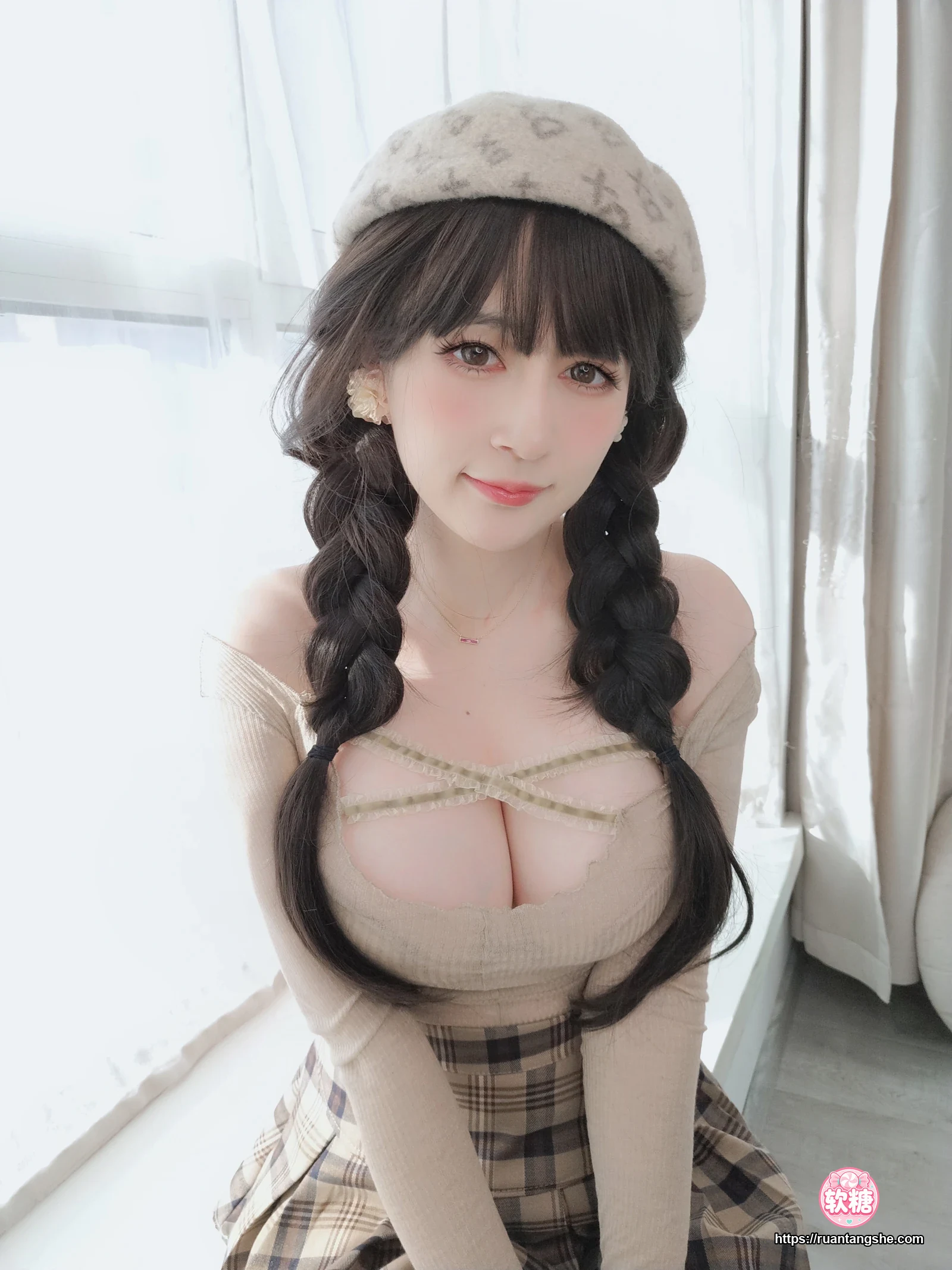 白银81 白银81 NO.106 - Fantia 2023年07月会员合集(4期)