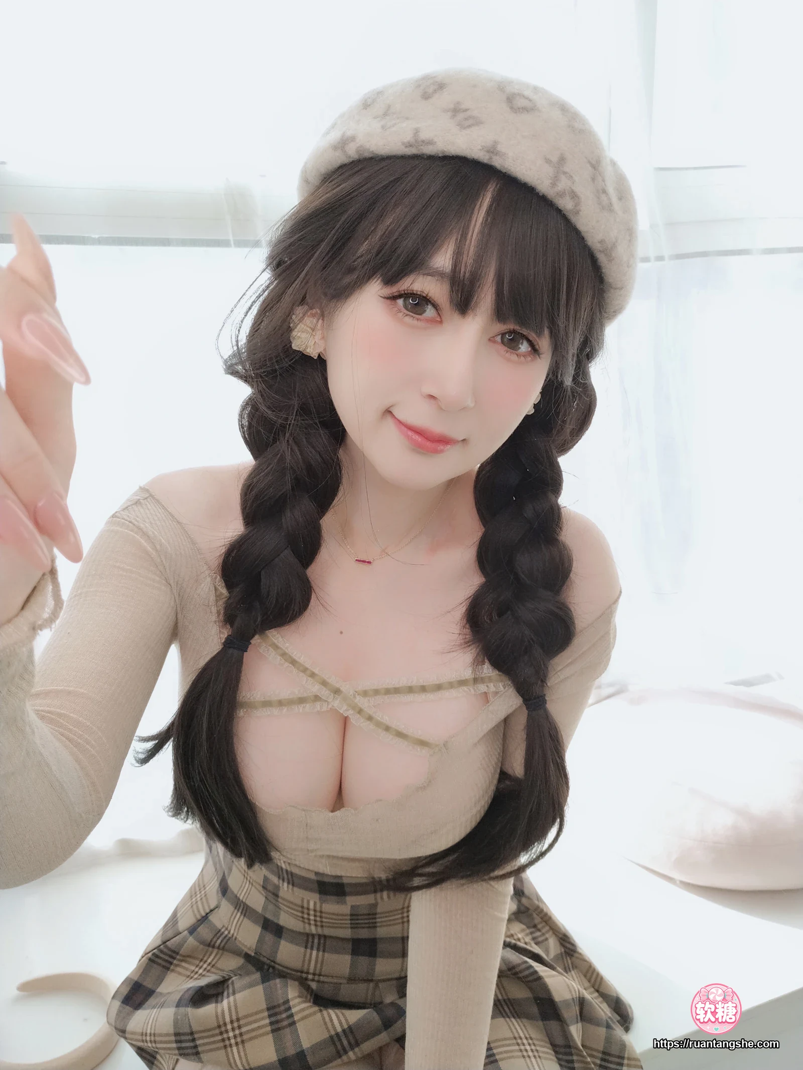 白银81 白银81 NO.106 - Fantia 2023年07月会员合集(4期)