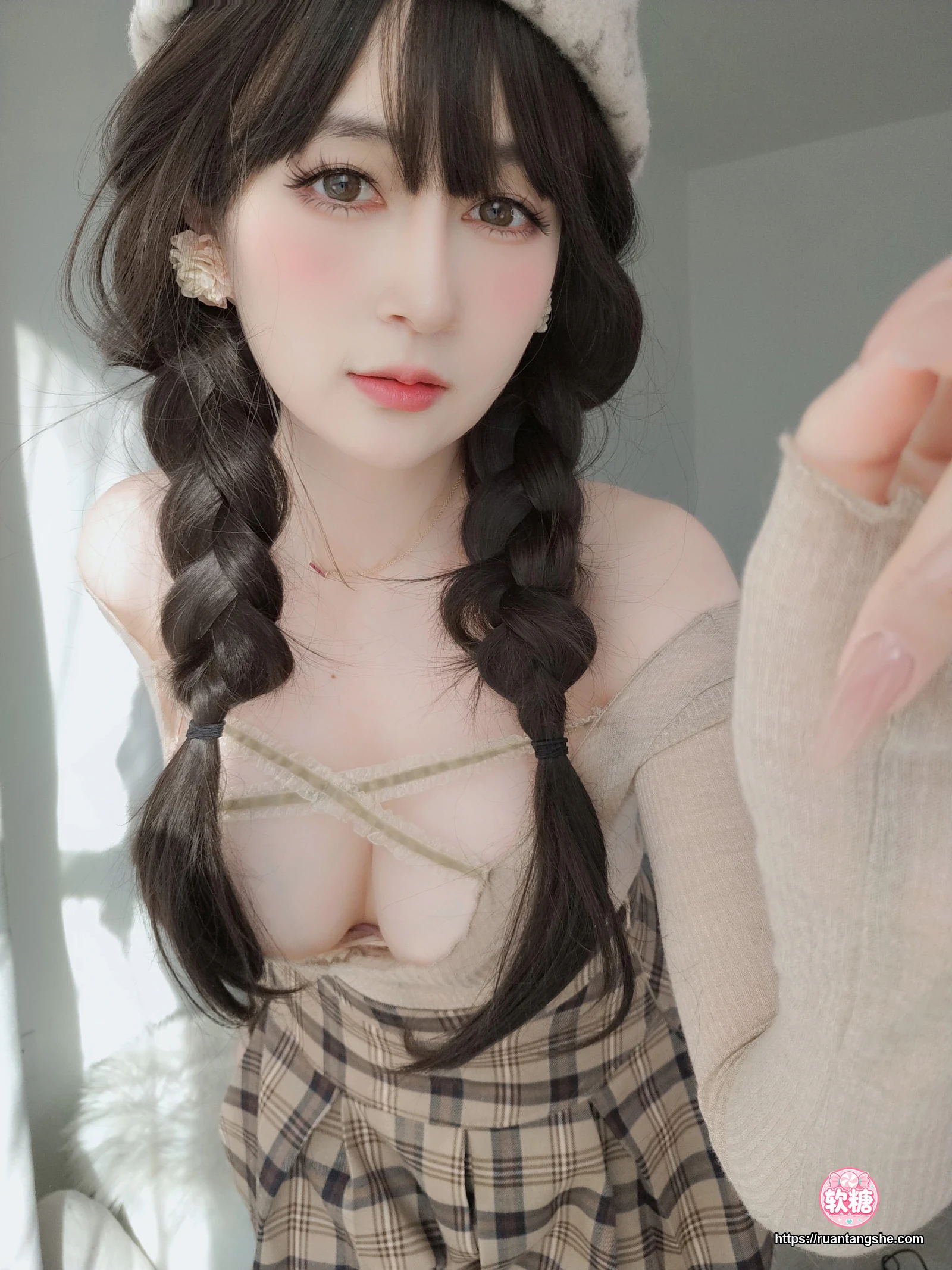 白银81 白银81 NO.106 - Fantia 2023年07月会员合集(4期)