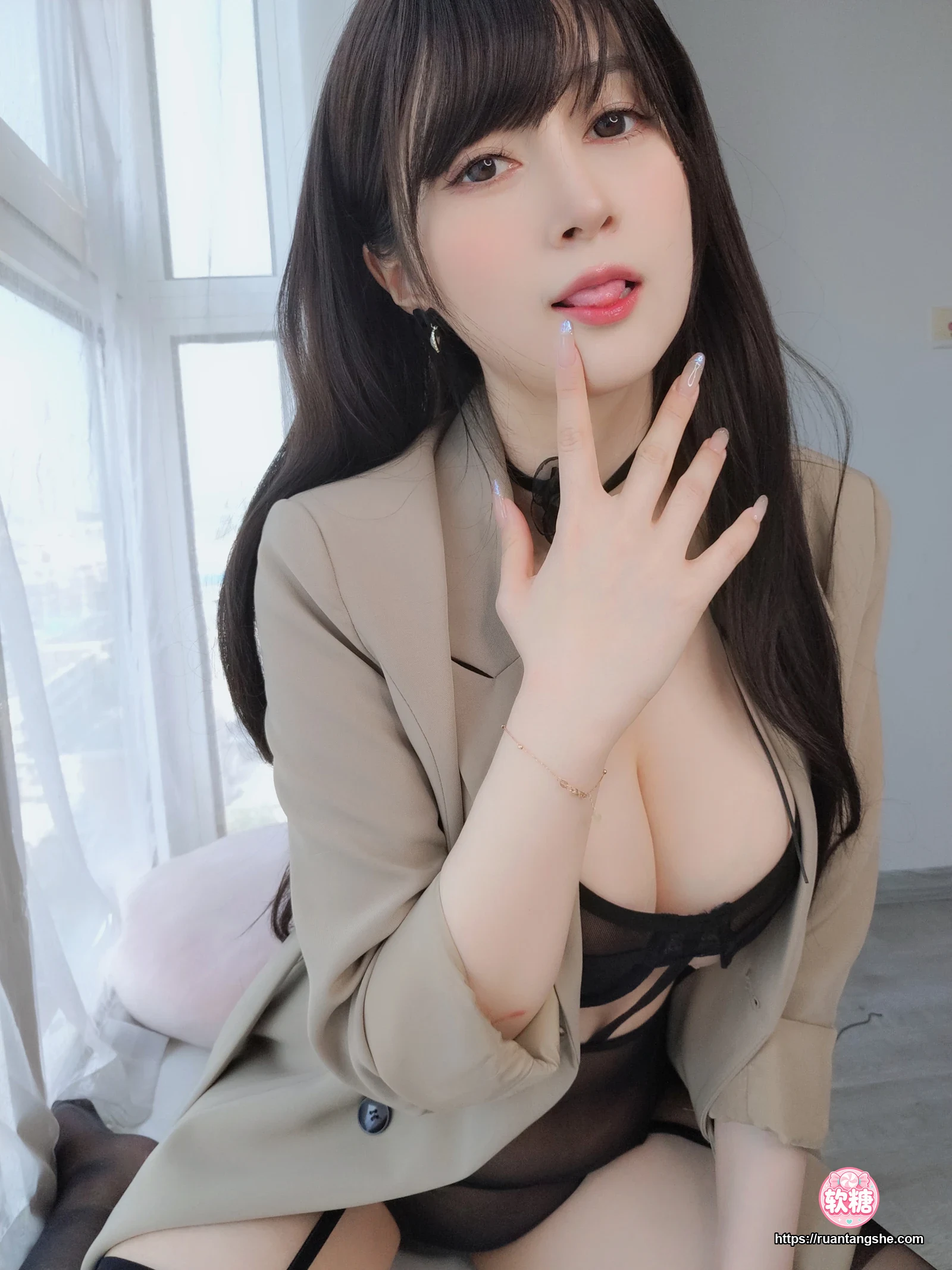 白银81 白银81 NO.107 - Fantia 2023年03月会员合集(24期)