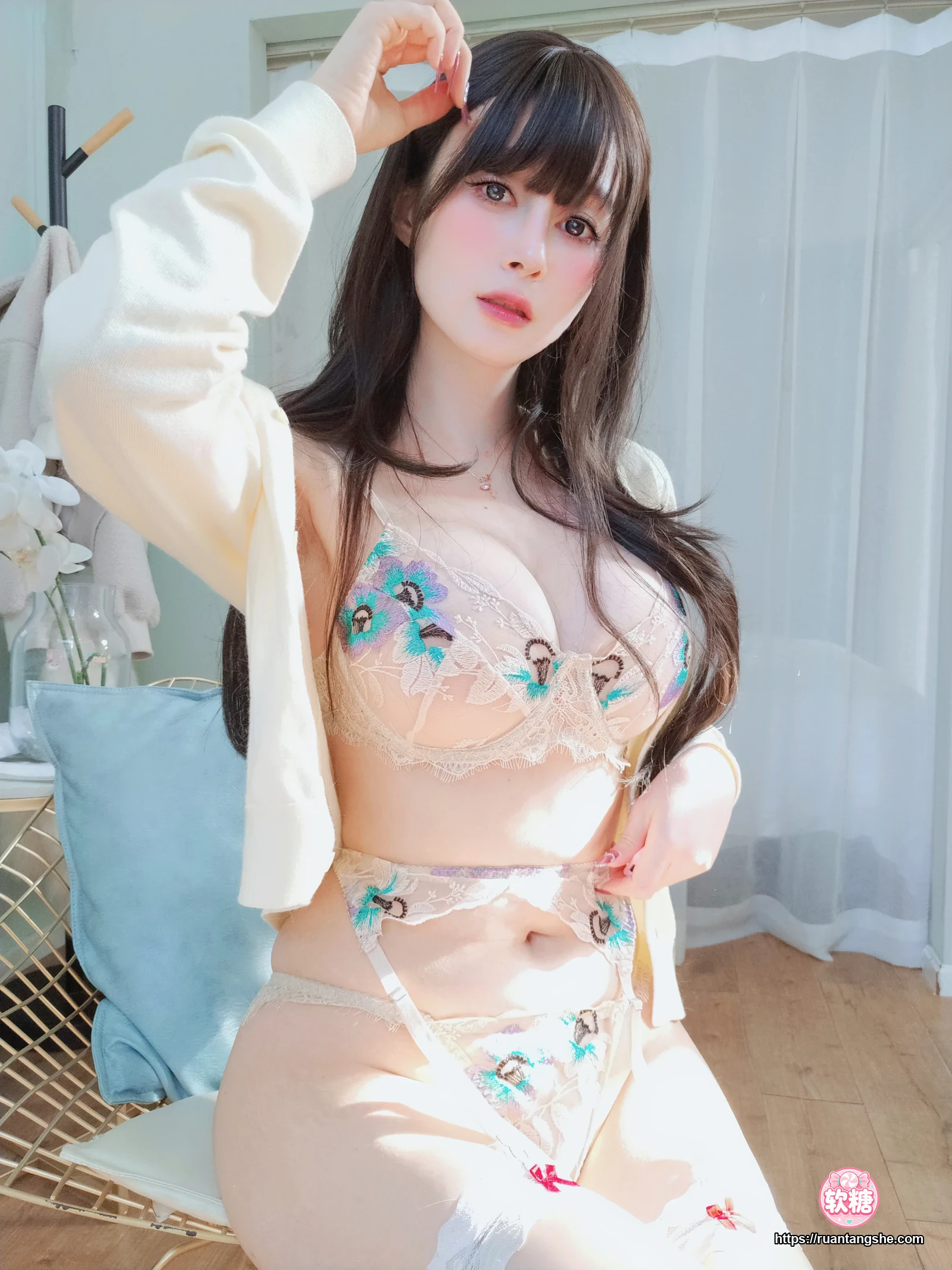 白银81 白银81 NO.120 - Fantia 2024年04月会员合集(24期)
