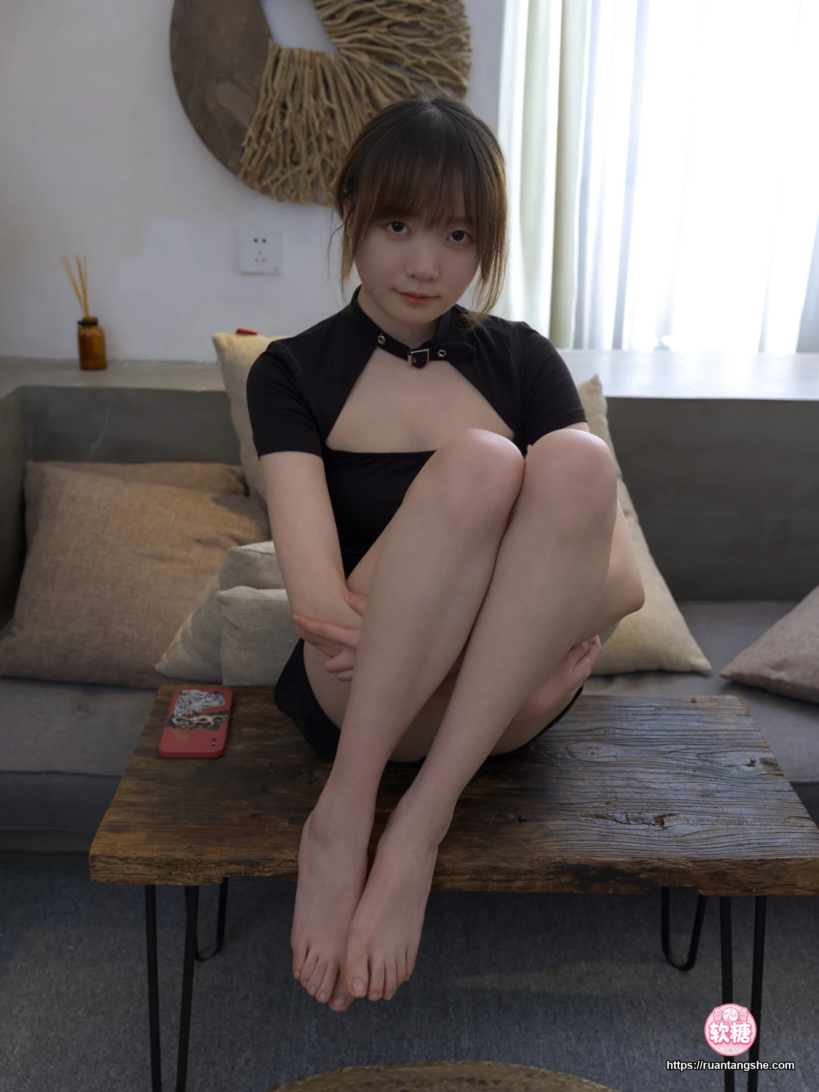 森萝财团 Aika 黑旗袍