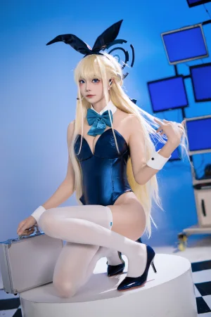 艾西Aiwest《小时兔女郎》写真图集 34P｜在线预览与图包下载