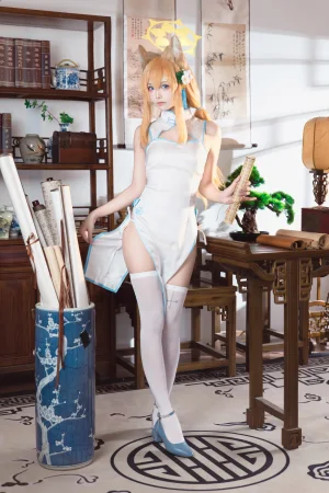 艾西Aiwest《蔚蓝档案 伊落玛丽 旗袍》写真图集 30P｜在线预览与图包下载