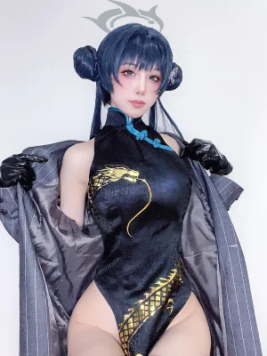 水淼Aqua《Fantia 2023年04月会员订阅 キサキ会長🦋》写真图集 31P｜在线预览与图包下载
