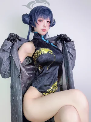 水淼Aqua《Fantia 2023年04月会员订阅 キサキ会長🦋》写真图集 31P｜在线预览与图包下载