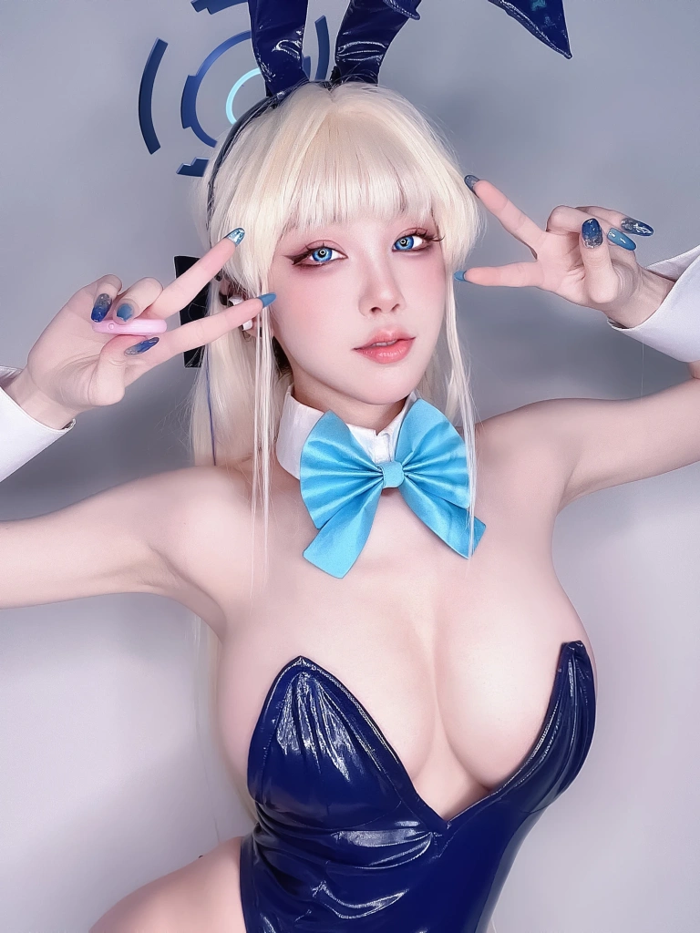 水淼Aqua《Fantia 2023年06月会员订阅 飛鳥馬トキ✌️》写真图集 20P｜在线预览与图包下载