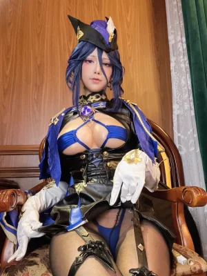 水淼Aqua《Fantia 2025年01月会员合集（2期）》写真图集 58P｜在线预览与图包下载