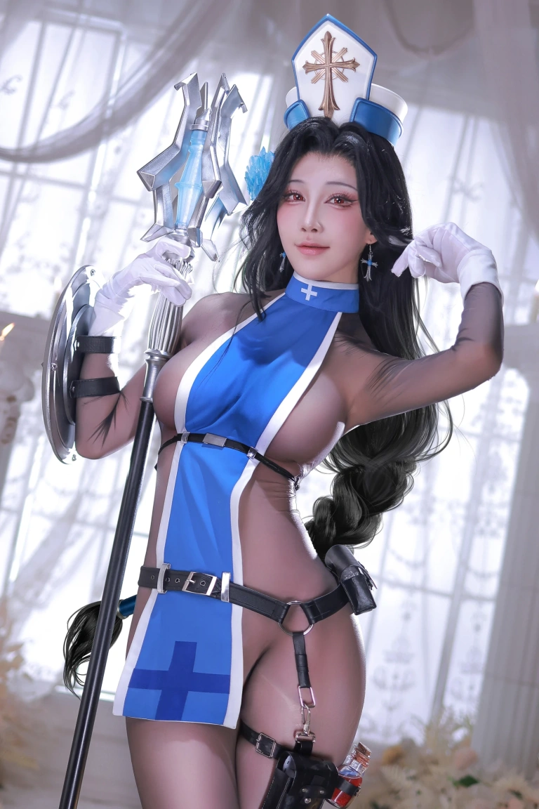 水淼Aqua《胜利女神：NIKKE 梅登：冰蔷薇》写真图集 68P｜在线预览与图包下载