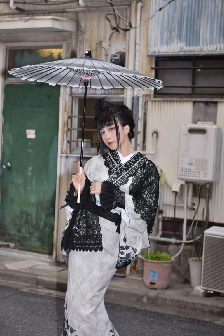 水淼Aqua《2025年03月 黑色蕾丝和服&内衣（个人造型）》写真图集 69P｜在线预览与图包下载