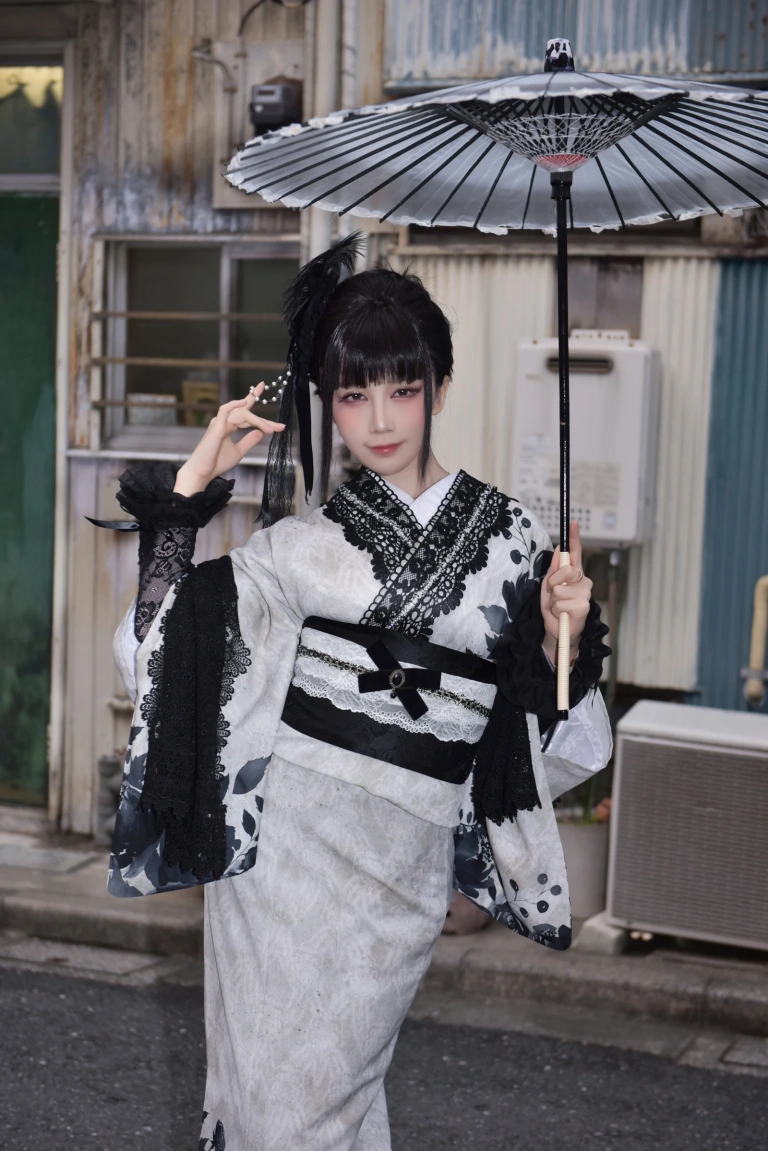 水淼Aqua《2025年03月 黑色蕾丝和服&内衣（个人造型）》写真图集 69P｜在线预览与图包下载