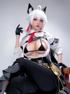 水淼Aqua《Fantia ザンニー🖤》写真图集 30P｜在线预览与图包下载