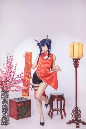 雪晴Astra《写真Vol.14 明日方舟 陈 旗袍》写真图集 18P｜在线预览与图包下载