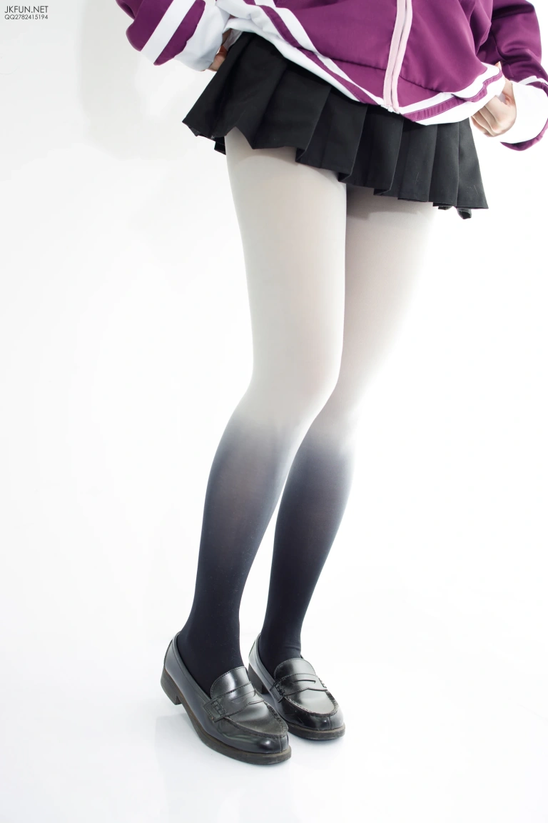 雪晴Astra《写真Vol.17（JKFUN-004）SSSS.GRIDMAN 新条茜》写真图集 124P+1V｜在线预览与图包下载