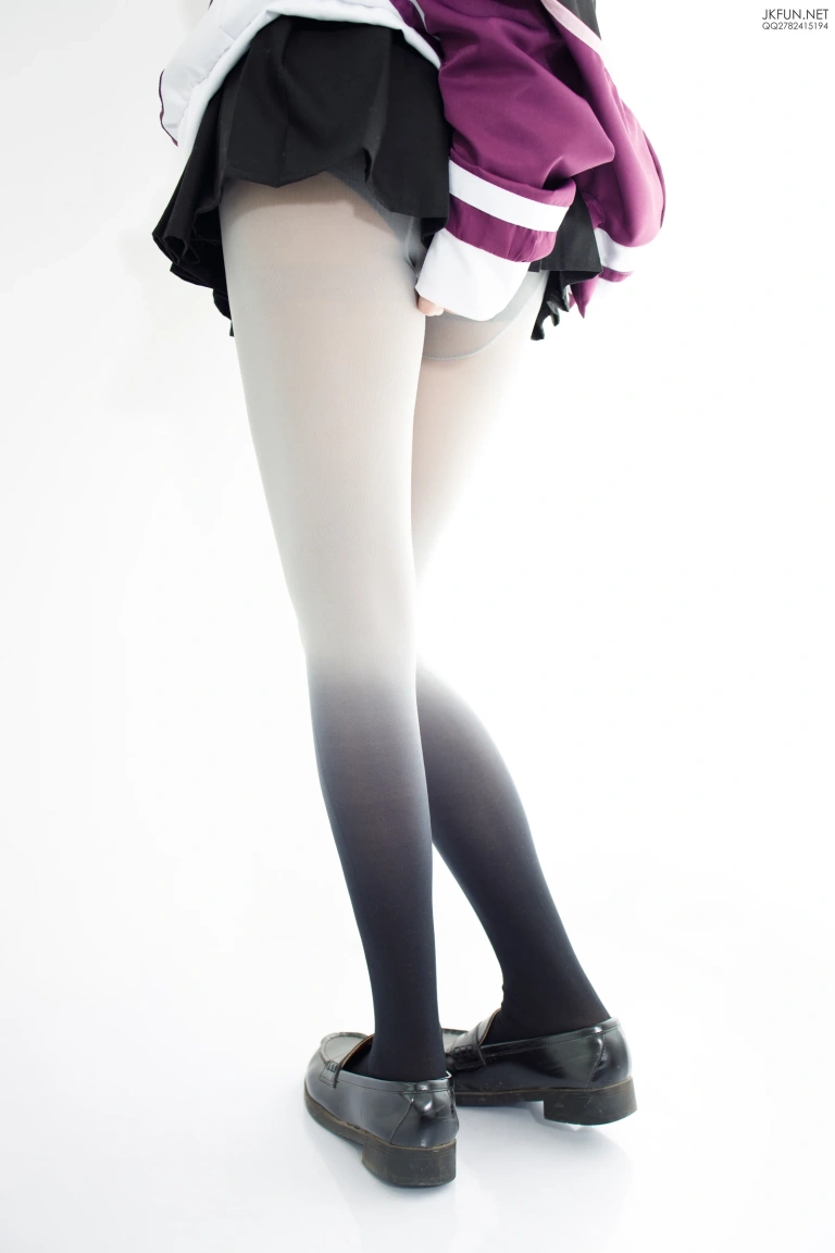 雪晴Astra《写真Vol.17（JKFUN-004）SSSS.GRIDMAN 新条茜》写真图集 124P+1V｜在线预览与图包下载