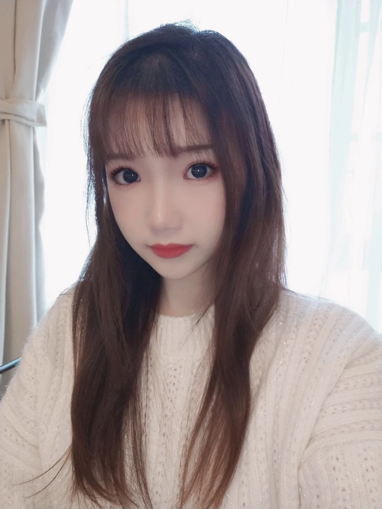 雪晴Astra《自撮りVol.18 彼女的日常》写真图集 127P+13V｜在线预览与图包下载