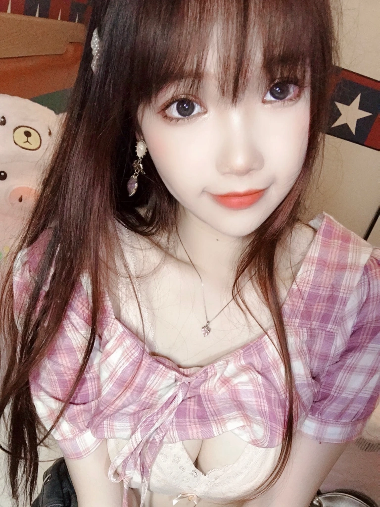 雪晴Astra《自撮りVol.18 彼女的日常》写真图集 127P+13V｜在线预览与图包下载