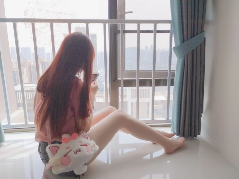 雪晴Astra《自撮りVol.21 美腿美足美臀》写真图集 178P+2V｜在线预览与图包下载