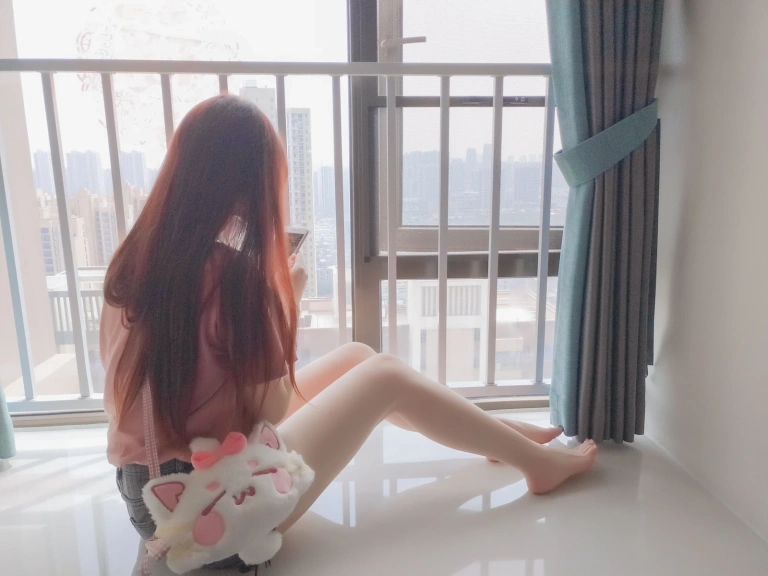 雪晴Astra《自撮りVol.21 美腿美足美臀》写真图集 178P+2V｜在线预览与图包下载