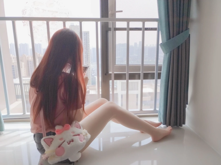 雪晴Astra《自撮りVol.21 美腿美足美臀》写真图集 178P+2V｜在线预览与图包下载
