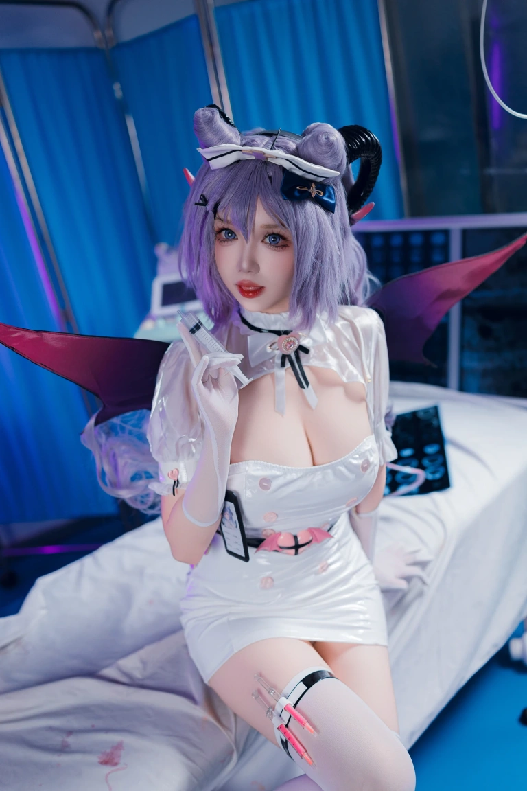 雪晴Astra《2024万圣节 护士刻晴》写真图集 66P+4V｜在线预览与图包下载