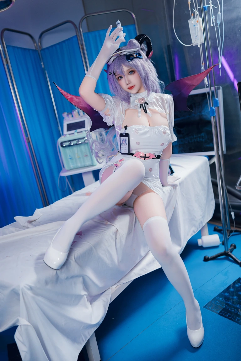 雪晴Astra《2024万圣节 护士刻晴》写真图集 66P+4V｜在线预览与图包下载
