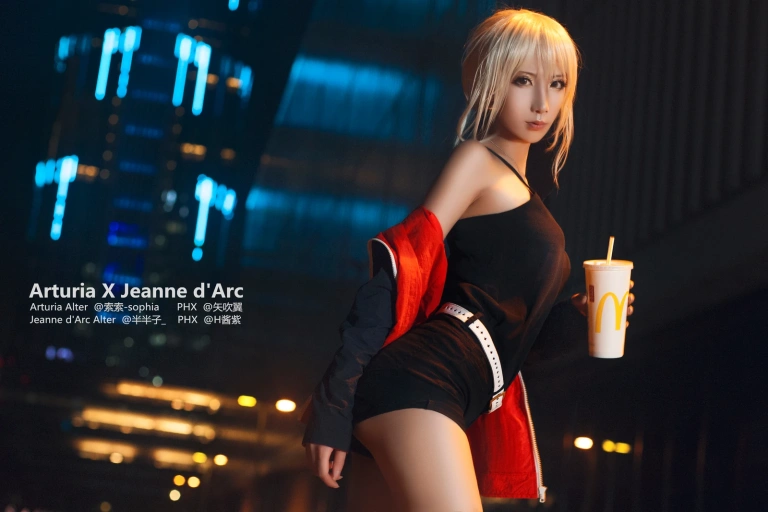 半半子 BANBANKO《Full set Upscaled（&索索sophia）》写真图集 9P｜在线预览与图包下载