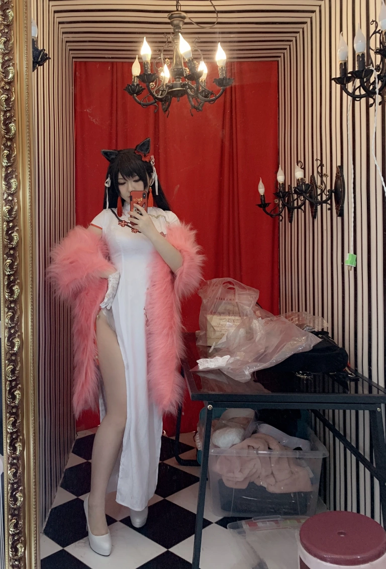 半半子 BANBANKO《愛宕x高雄,チャイナ服（&婉Yue）》写真图集 35P+1V｜在线预览与图包下载