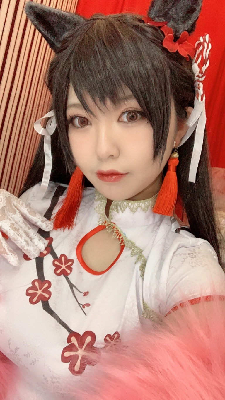 半半子 BANBANKO《愛宕x高雄,チャイナ服（&婉Yue）》写真图集 35P+1V｜在线预览与图包下载