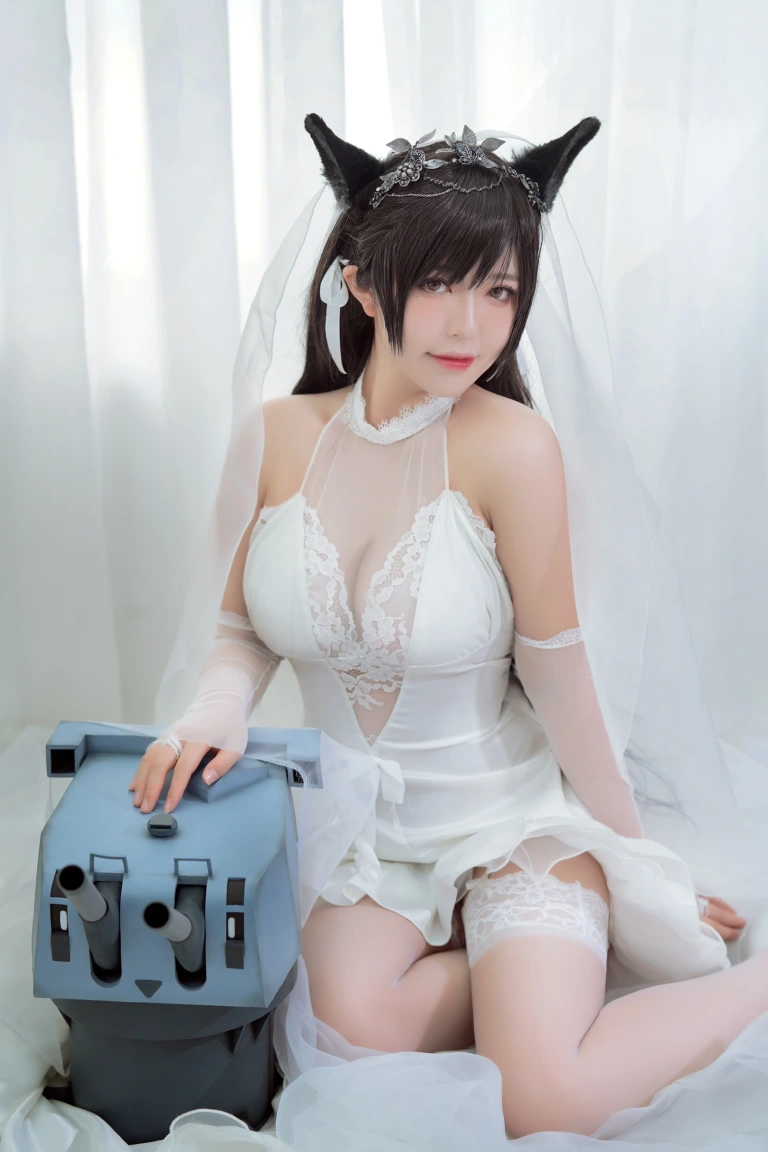 半半子 BANBANKO《愛宕花嫁.白花の誓い》写真图集 29P+1V｜在线预览与图包下载