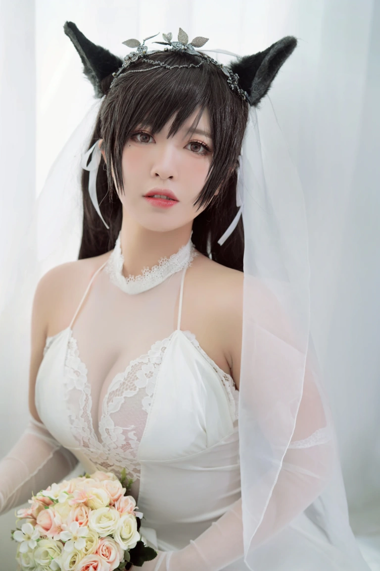 半半子 BANBANKO《愛宕花嫁.白花の誓い》写真图集 29P+1V｜在线预览与图包下载
