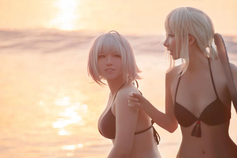半半子 BANBANKO《黑贞1 海边泳装（&索索sophia）》写真图集 40P｜在线预览与图包下载