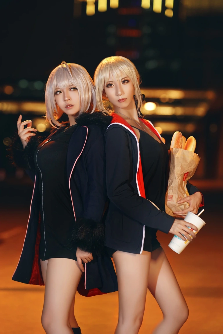 半半子 BANBANKO《黑贞4（&索索sophia）》写真图集 34P｜在线预览与图包下载