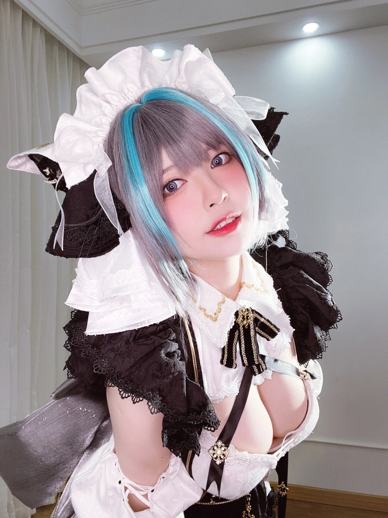 半半子 BANBANKO《柴郡》写真图集 63P+2V｜在线预览与图包下载